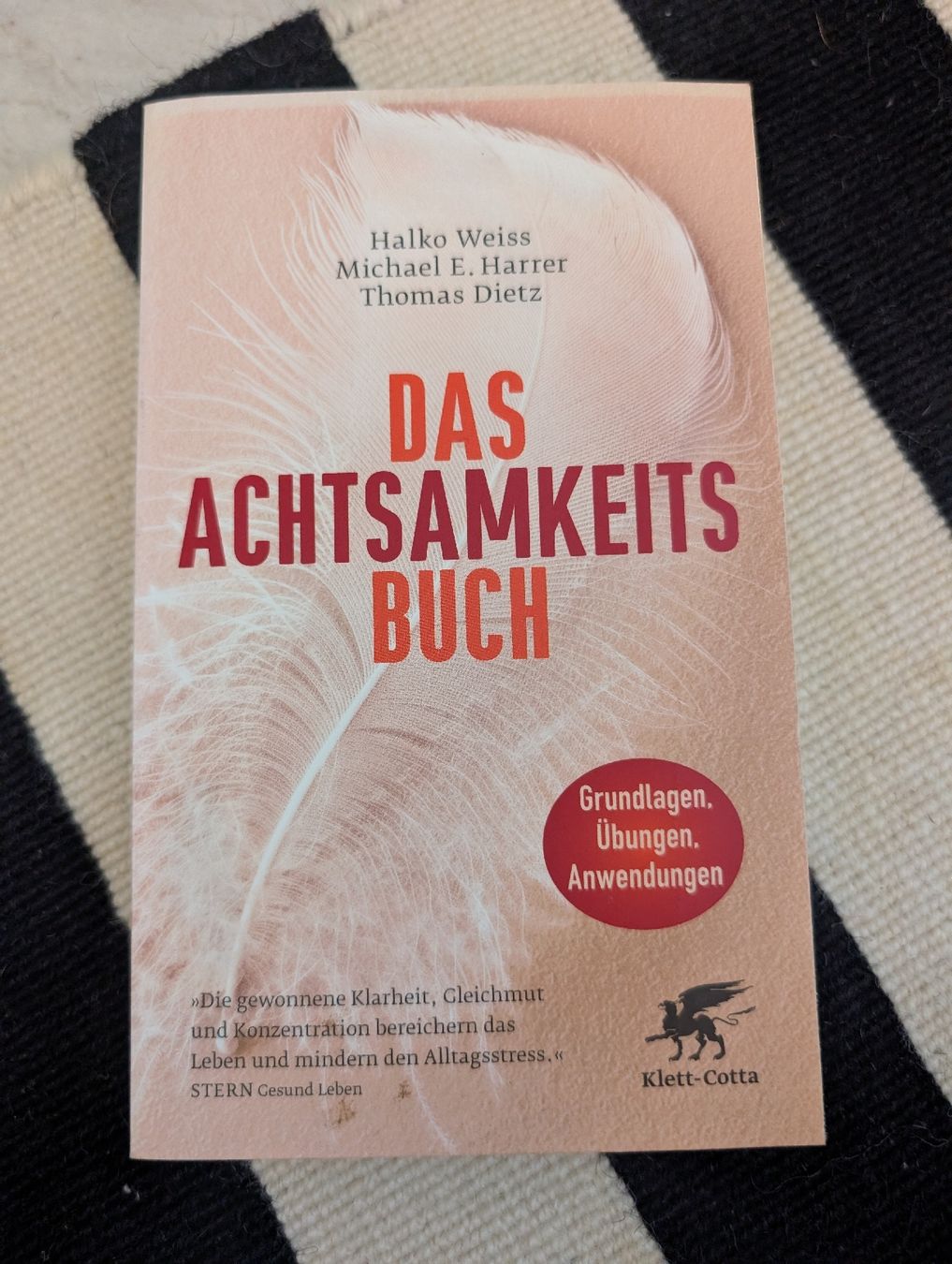 Livres: Das Achtsamkeitsbuch – D'occasion à Oberwil-Lieli par stefim