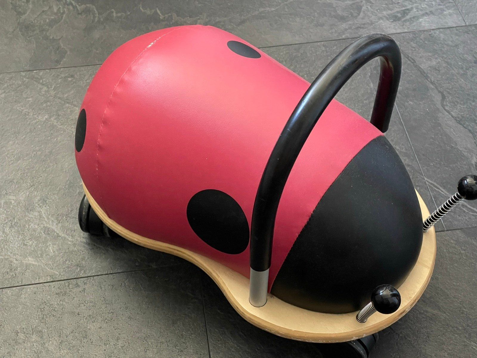 Veicoli per bambini: Wheely Bug Marienkäfer – Usato da Winterthur venduto da melansen 1