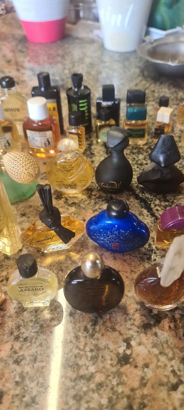 Parfums & Eau de Toilette: 50 Parfum Miniaturen – D'occasion à Bellerive VD par Hermes5 1