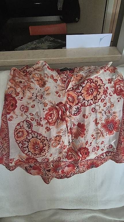 Tops: Top fluide Sinequanone – D'occasion à Rolle par pat_n5p5 2