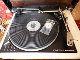Lenco Wharfedale Plattenspieler * Seltenheit * Restauriert