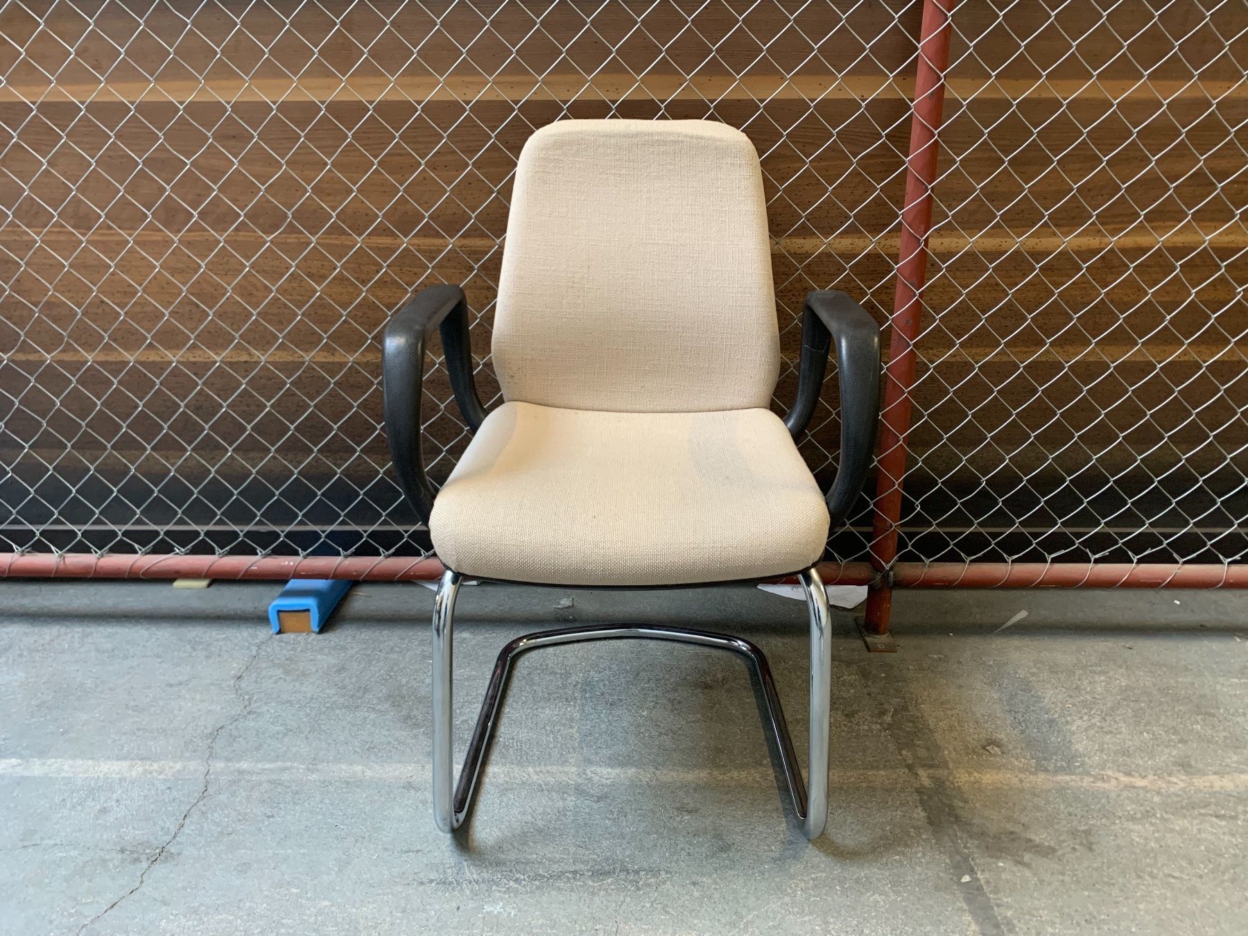 Sitag Stühle: Sitag Freischwinger – Gebraucht aus St. Gallen von MSMoebelhandel