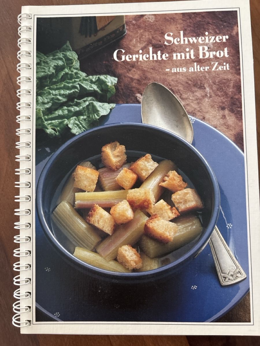 Libri: Schweizer Gerichte mit Brot - aus alter Zeit  – Nuovo (secondo la descrizione) da Wettingen venduto da gis_hr5k