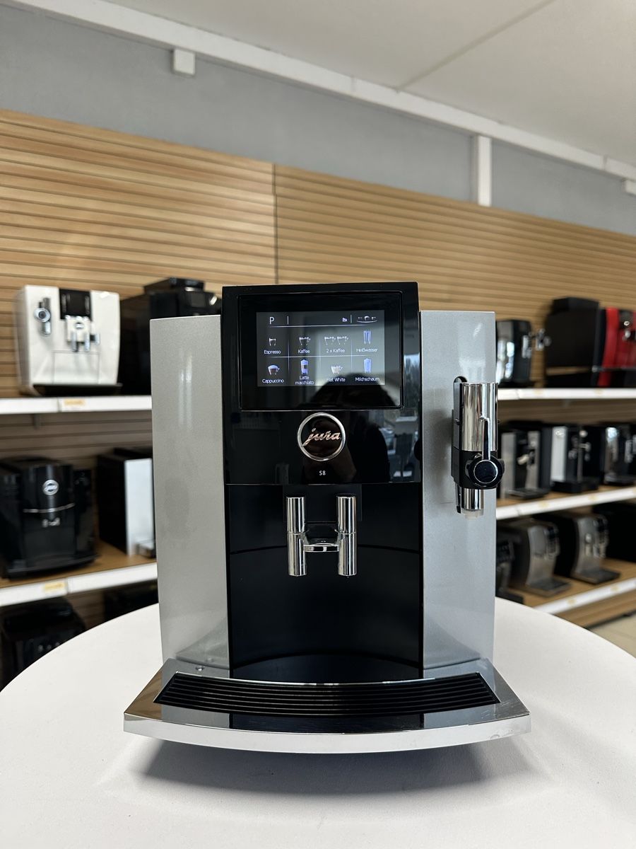 Jura Kaffeemaschinen & Espressomaschinen: JURA S8 – Gebraucht aus Gränichen von Luma.KaffeeMaschinen 1