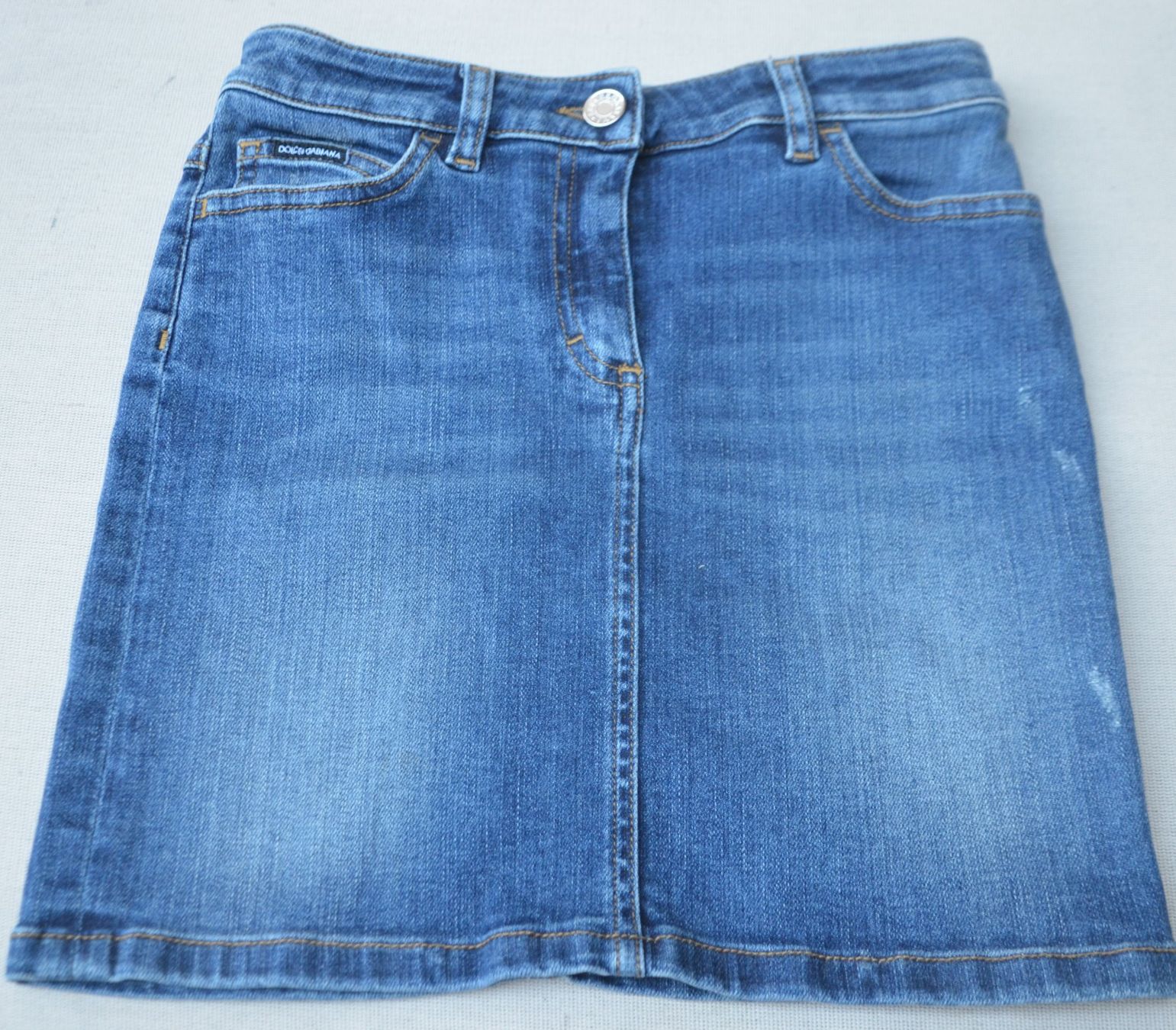 Dolce & Gabbana Vestiti & Gonne: Dolce & Gabbana Rock / jupe 9-10 – Usato da Collonges venduto da arashee 1