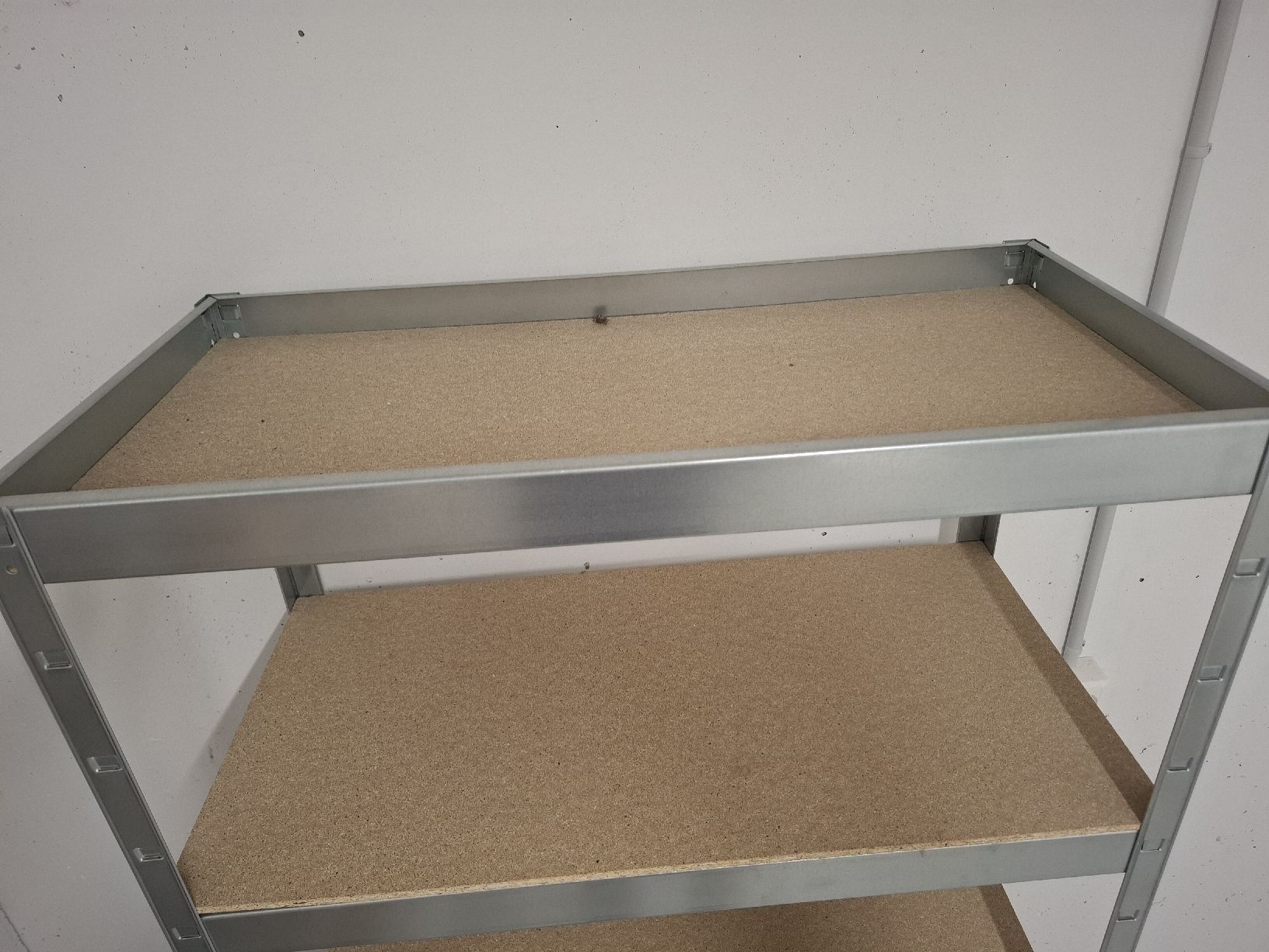 Scaffali: Lagerregal • Kellerregal • Regal – Usato da Zürich venduto da Rasenmaeeher 2
