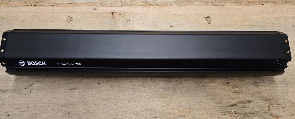 Batéria Bosch Power Tube Horizontal 750 Wh Smart System