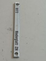 Markierung 8172 Niederglatt ZH Metallstreifen mit Loch(S16)
