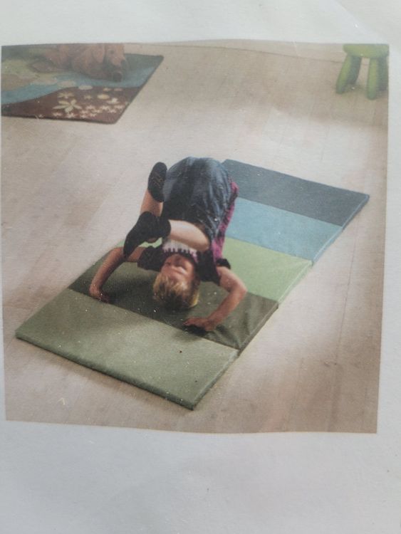 Kinder Spielmatte Gymnastikmatte Klappbar von Ikea Neu | Kaufen auf Ricardo