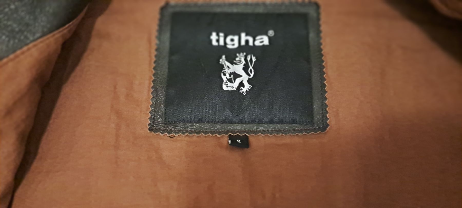 Giacche: Lederjacke Tigha Gr. S – Usato da Winterthur venduto da Panam1 6
