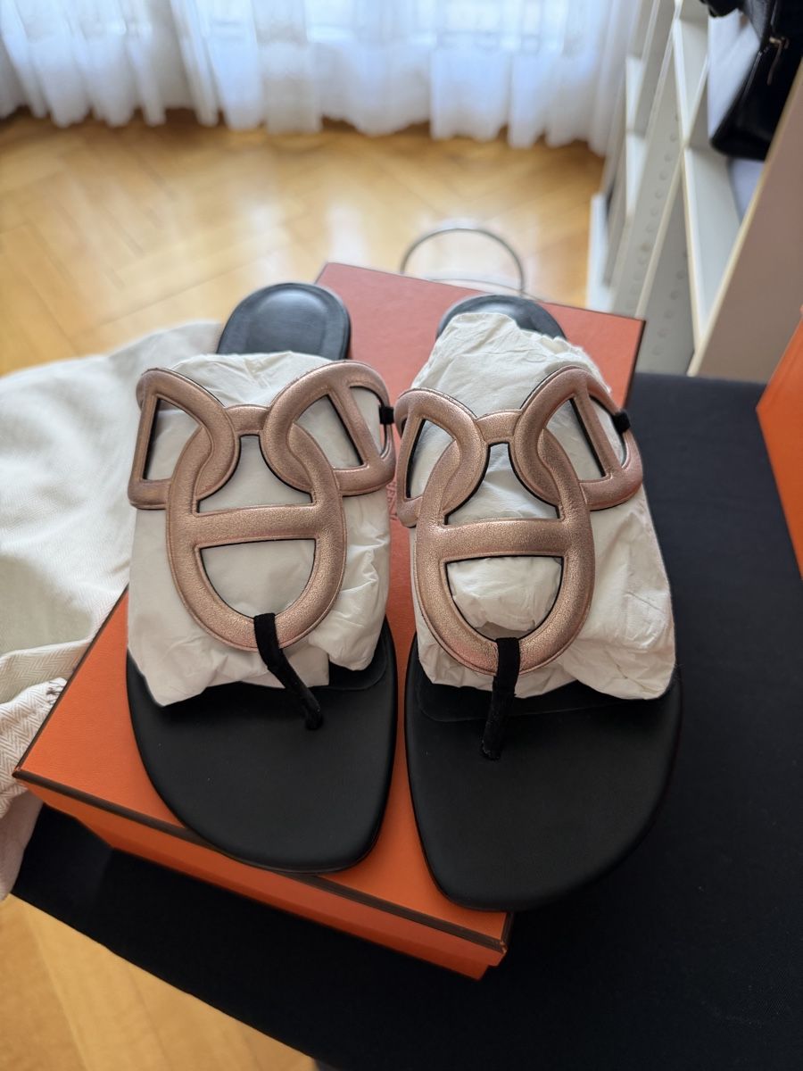 Hermès Damenschuhe: Sandales Hermès, 39 – Neu und originalverpackt aus Lausanne von videofun