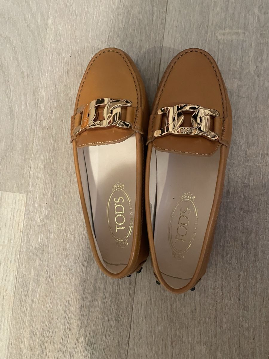 Tod'S Scarpe da donna: Tods, Loafers Damen, Grösse 36,5 – Usato da Trin venduto da bousa