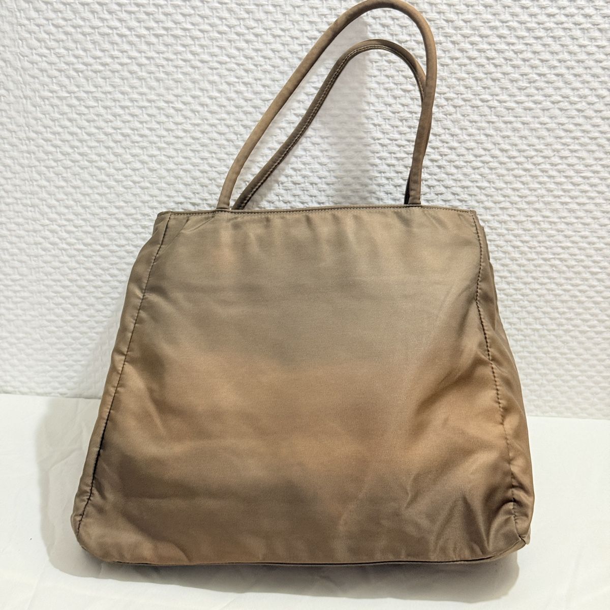 Prada Sacs: Prada Tessuto Tote Bag Beige Brown Nylon – D'occasion à Geneve par DarlingVintage 7