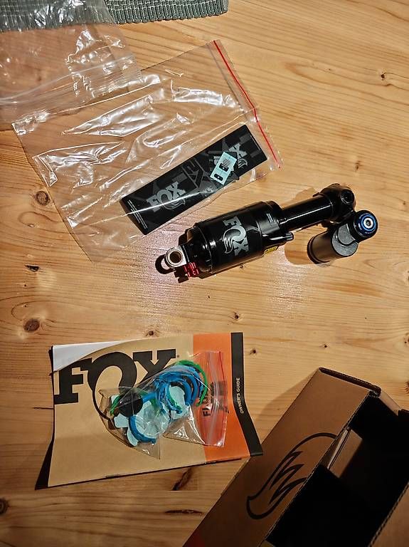 Fox Pièces détachées: Neu: Fox Float x2 Performance Elite 205x62.5 (Dämpfer) – Neuf avec emballage d'origine à Trachslau par apu3b 1