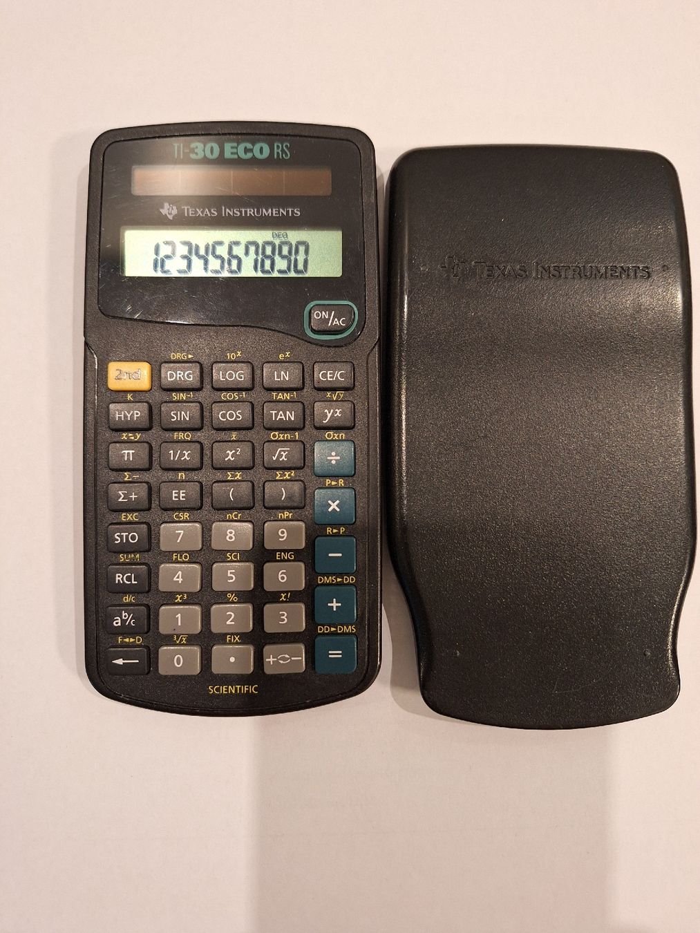 Texas Instruments Taschenrechner: TASCHENRECHNER - Texas Instruments TI-30 ECO RS – Gebraucht aus Steinhausen von togoraul123