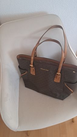 MICHAEL KORS Tasche braun / Logo, Leder, sehr guter Zustand