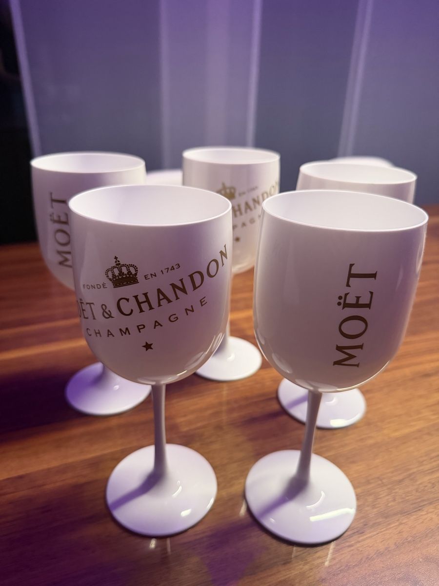 Verres: Moet Gläser Ice  – D'occasion à Schenkon par Stephanie_Dor