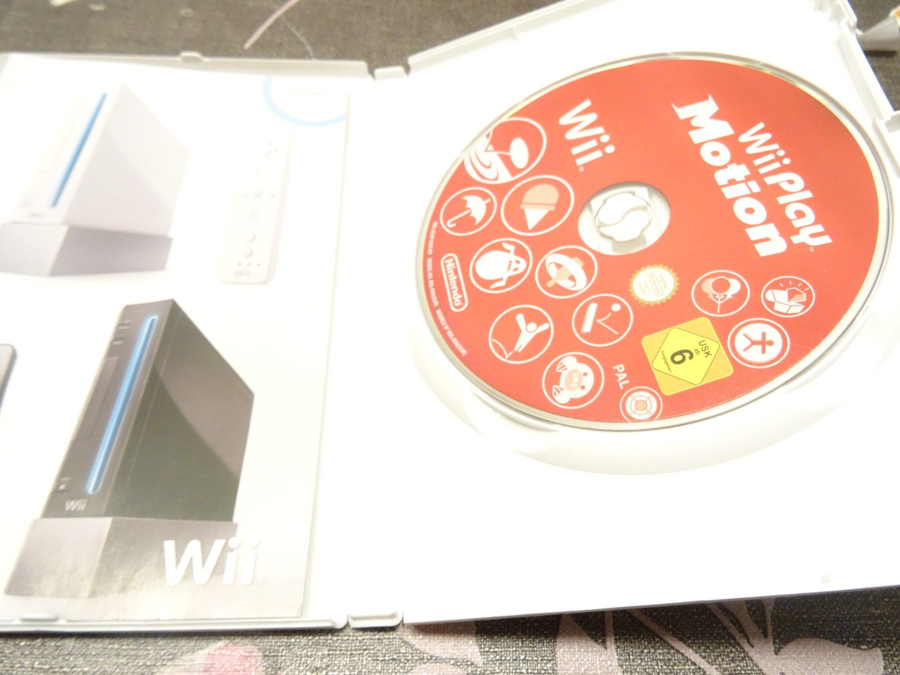 Nintendo Spiele: WII Play Motion WII – Gebraucht aus Olten von  1