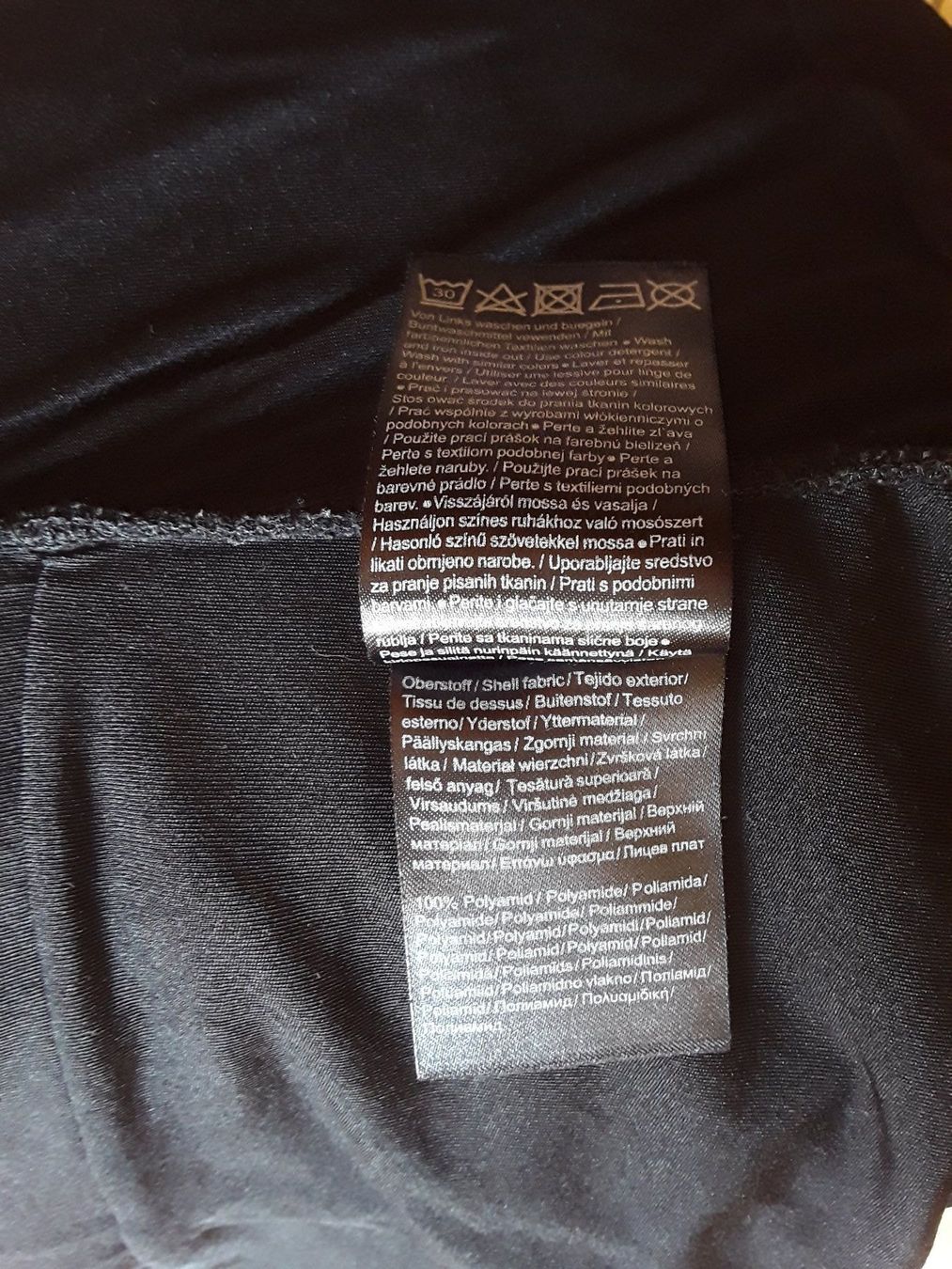 Comma Kleider: Schwarzes Kleid von comma – Gebraucht aus Wattwil von tannenmeise73 3