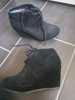 Schwarze Wildleder Keilabsatzschuhe Gr. 38