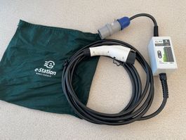 Ladekabel für Elektroautos Typ 1 an 32-A-Steckdose
