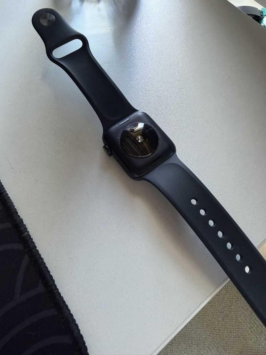 Apple Smartwatch: Apple watch se2 – Nuovo (secondo la descrizione) da Gais venduto da Pat_ogris 1