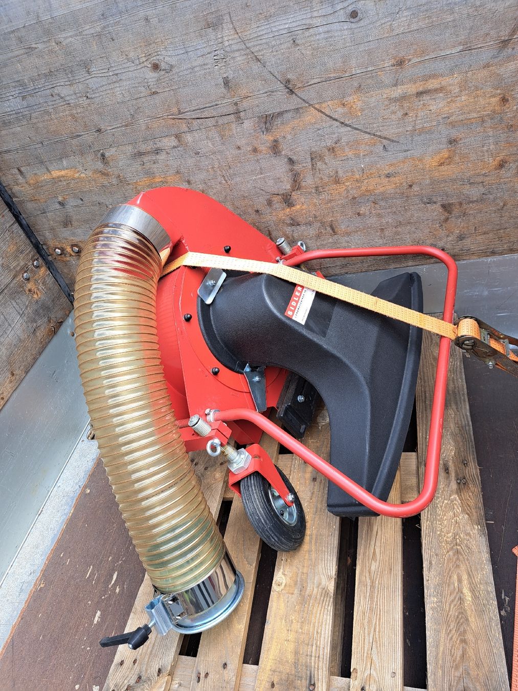 Rapid Tutte le macchine: Rapid Laubsauger – Usato da Zuchwil venduto da RoKo18
