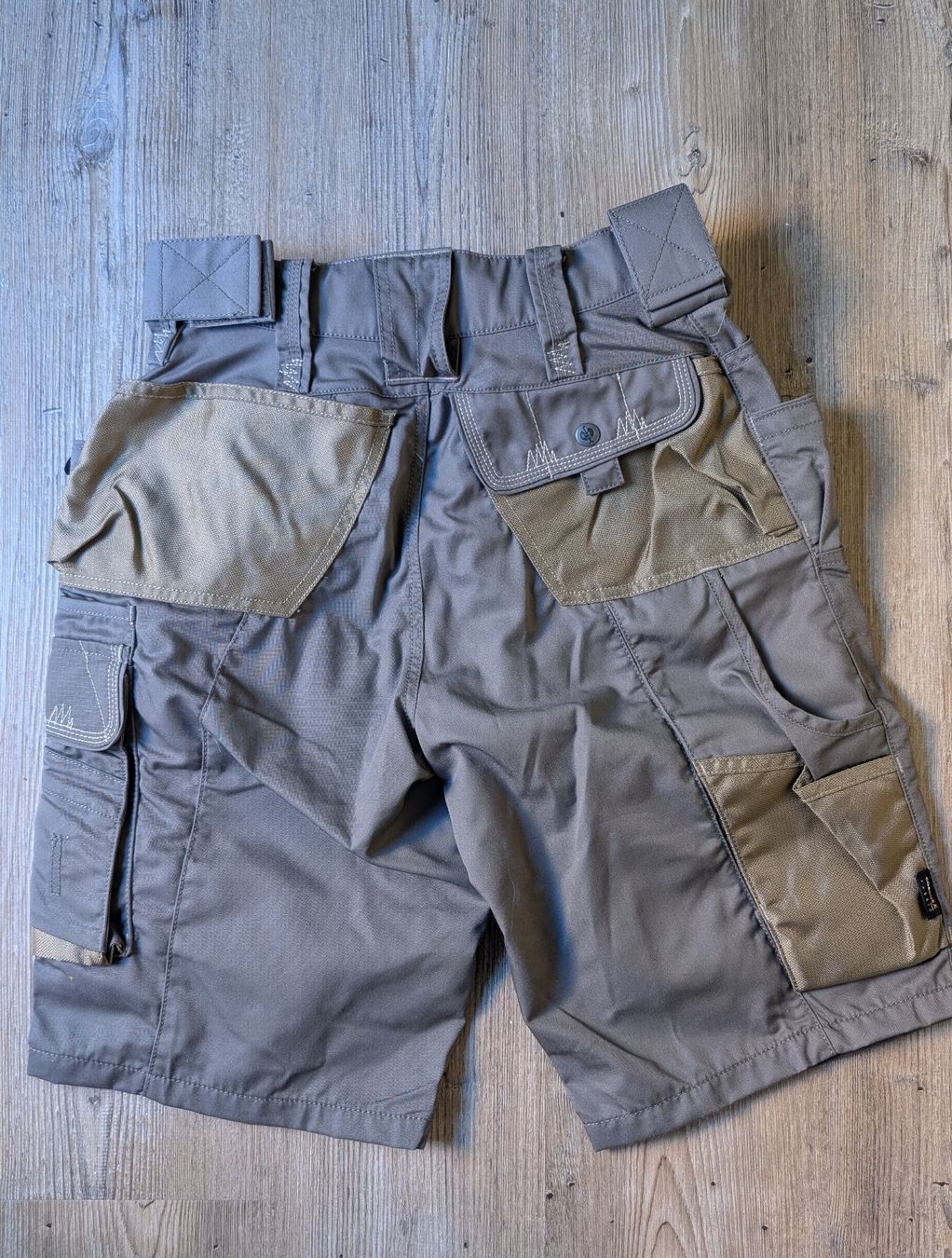 Engelbert Strauss Pantaloni: Neue Strauss Arbeitsshorts e.s.motion Sommer, Gr. 46 – Nuovo (secondo la descrizione) da Ipsach venduto da netcruiser 4