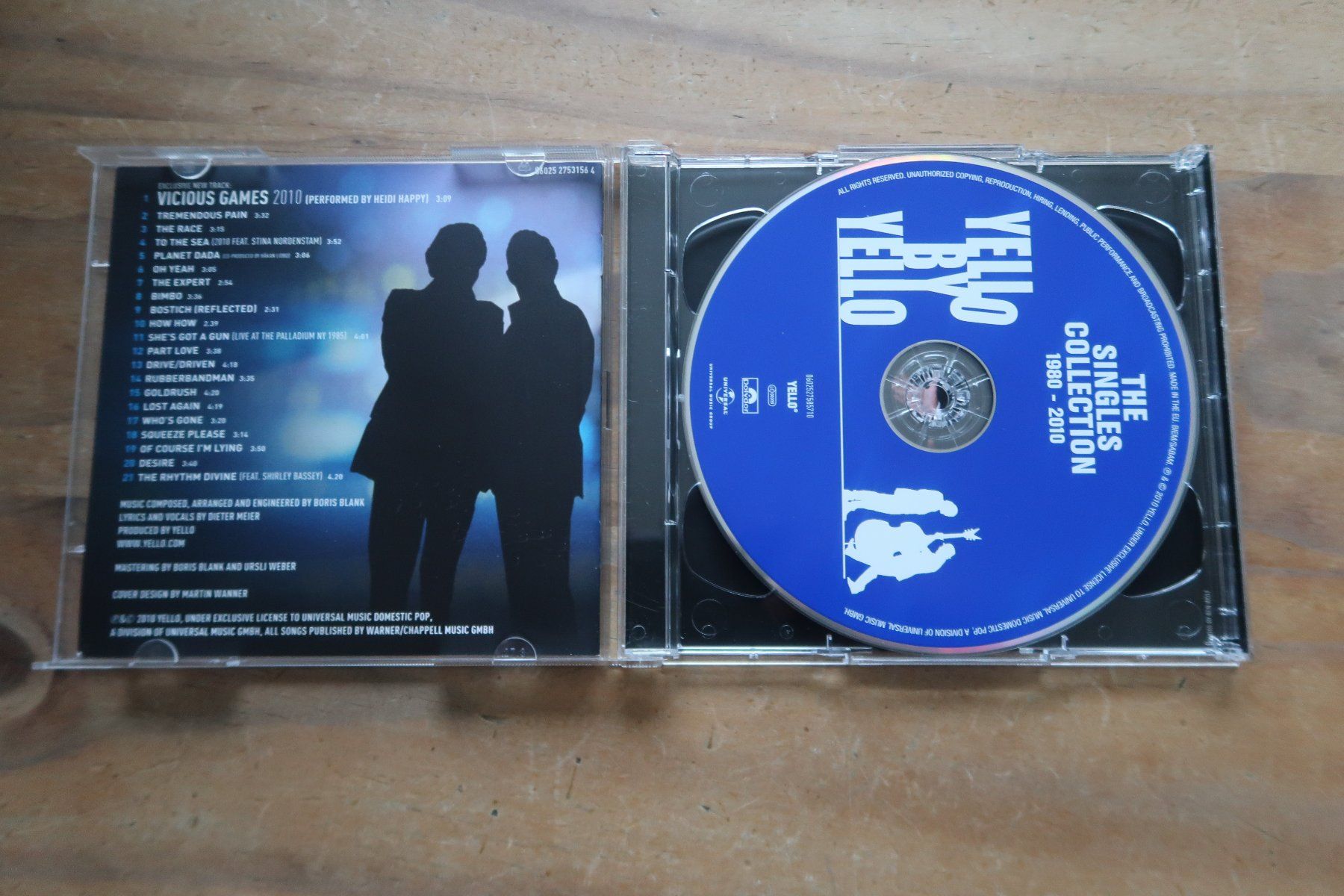 CD: YELLO - THE SINGLES COLLECTION - CD + DVD – Usato da Basel venduto da Patiscat 4