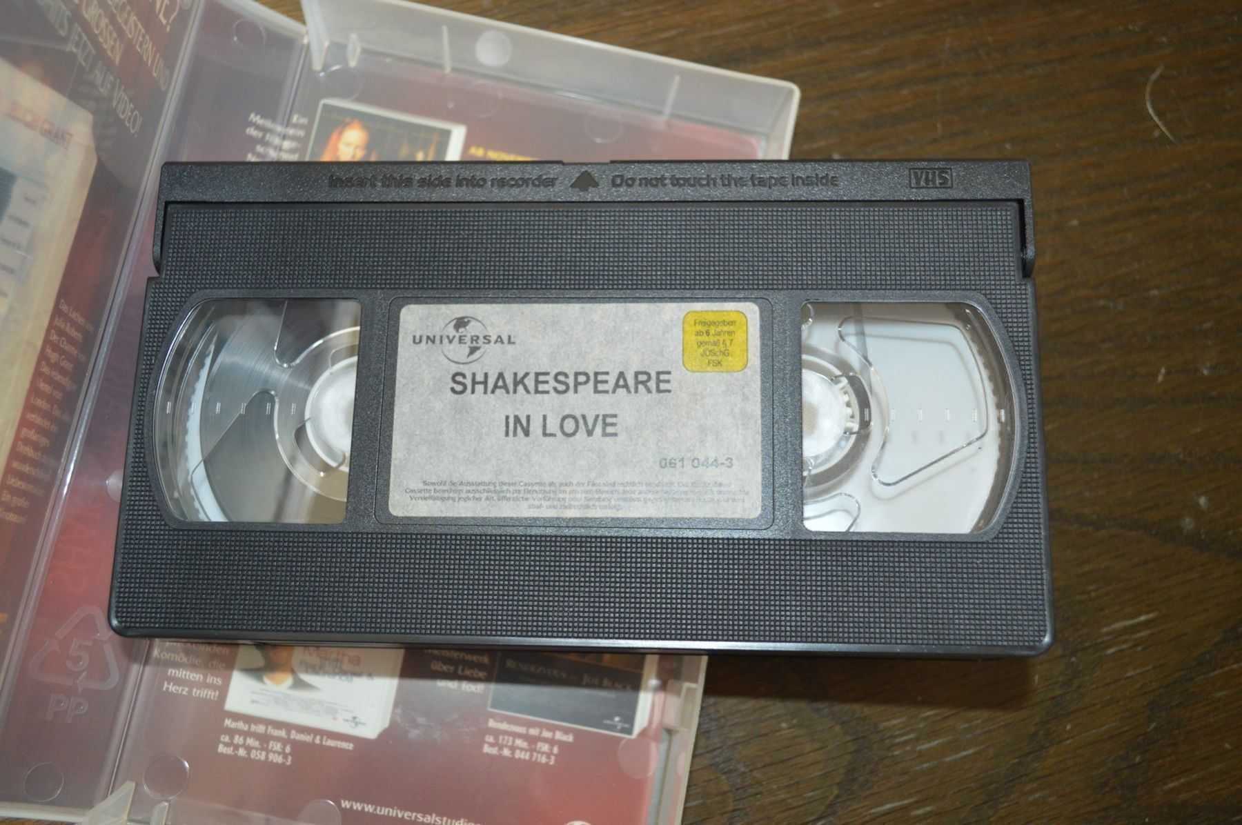 Tutti i VHS: 2 VHS Tom Cruise und Gwyneth Paltrow – Usato da Bitsch venduto da jajo79076 2