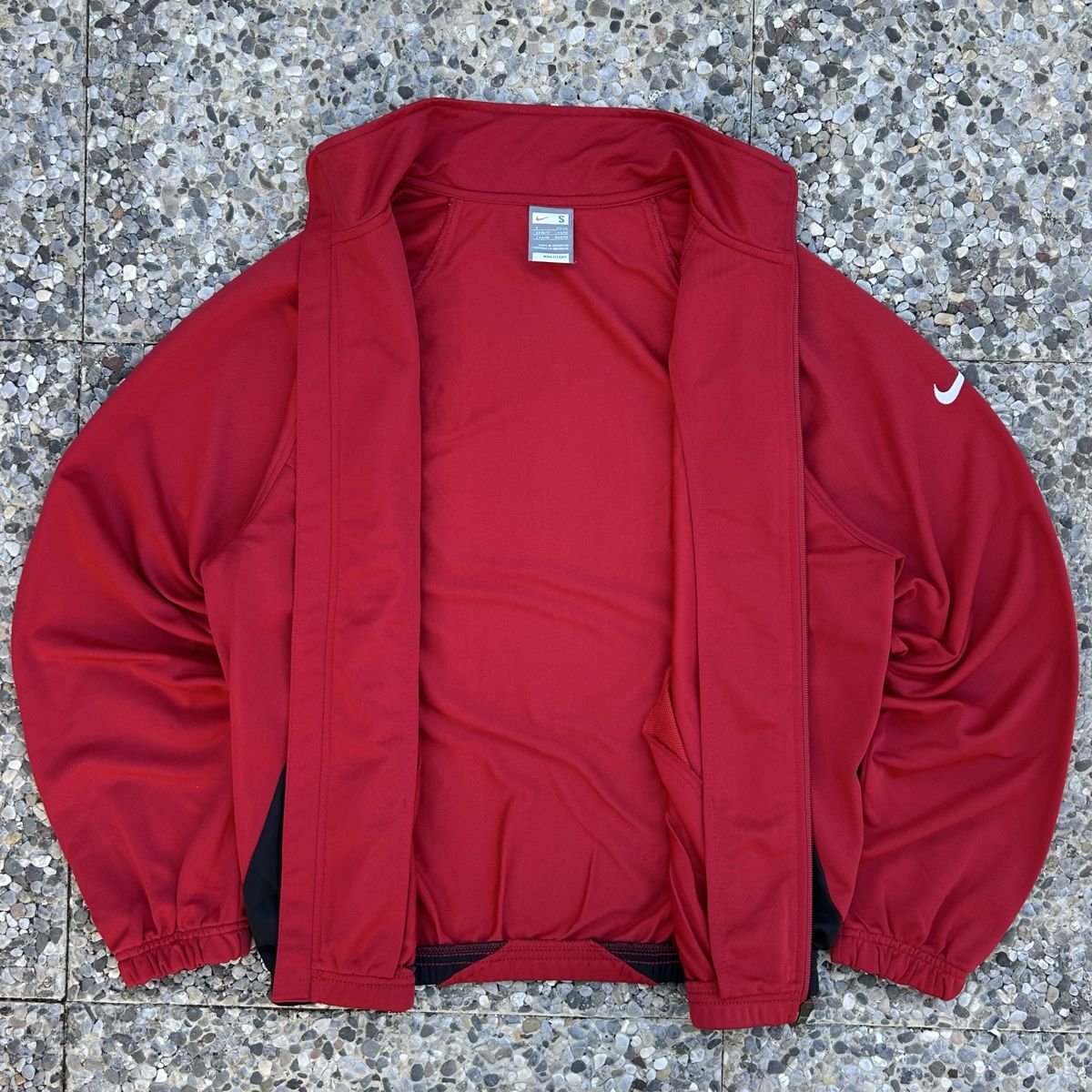 Nike Giacche: Vintage Nike Red Track Jacket – Usato da brent venduto da fukusapes 2