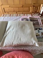 Cuscini di vario colore e forma 
