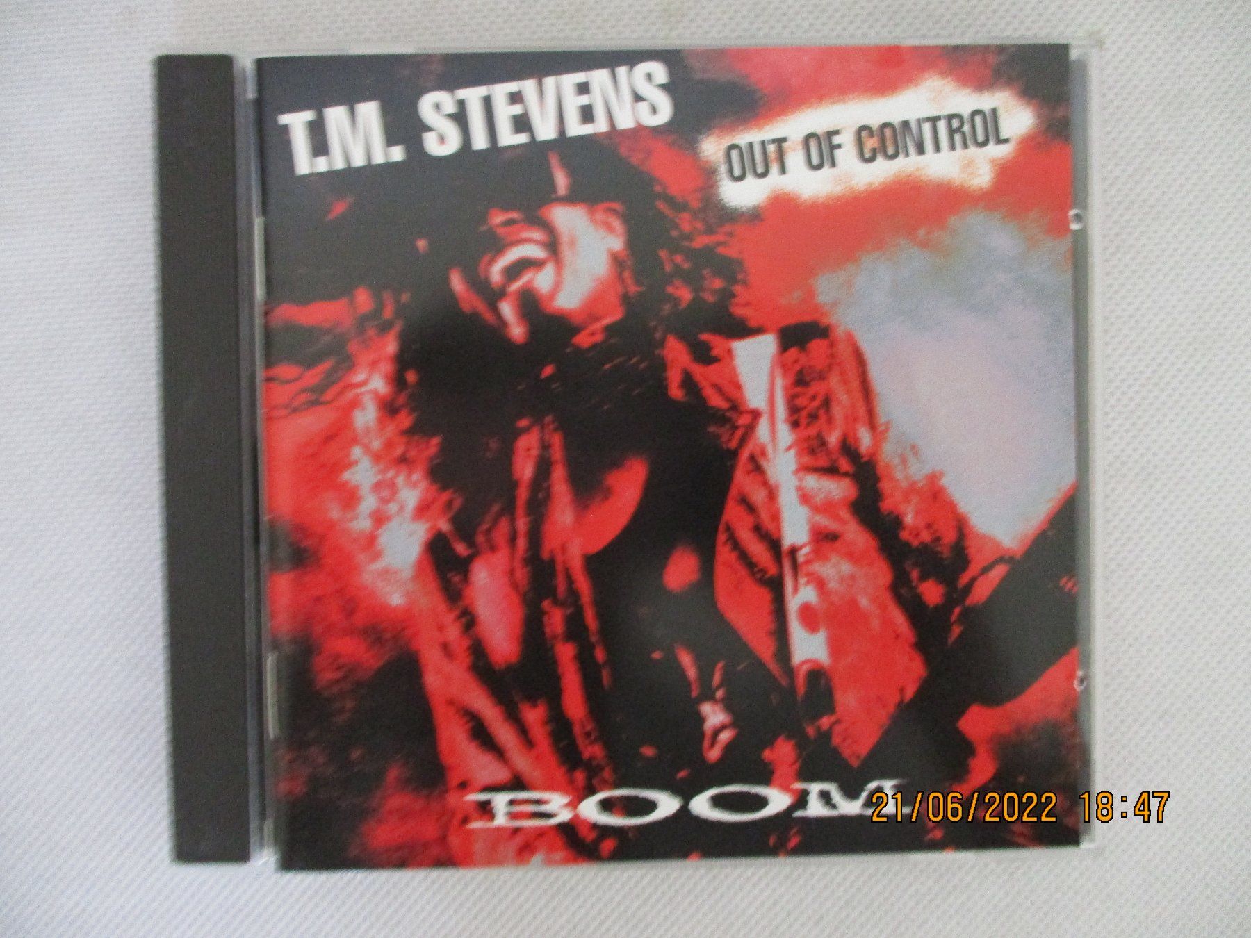 CDs: T.M. Stevens ---  Out Of Control – Gebraucht aus Liestal von Disc-Point