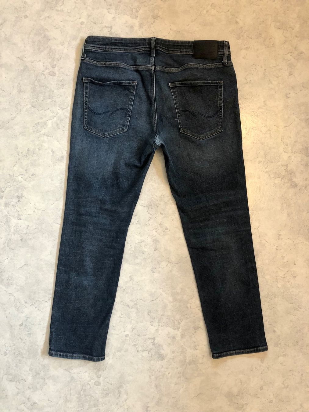 Jack & Jones Jeans: Jeans (zum Basteln) – Difettoso da Küblis venduto da AlpinePro_GR 1