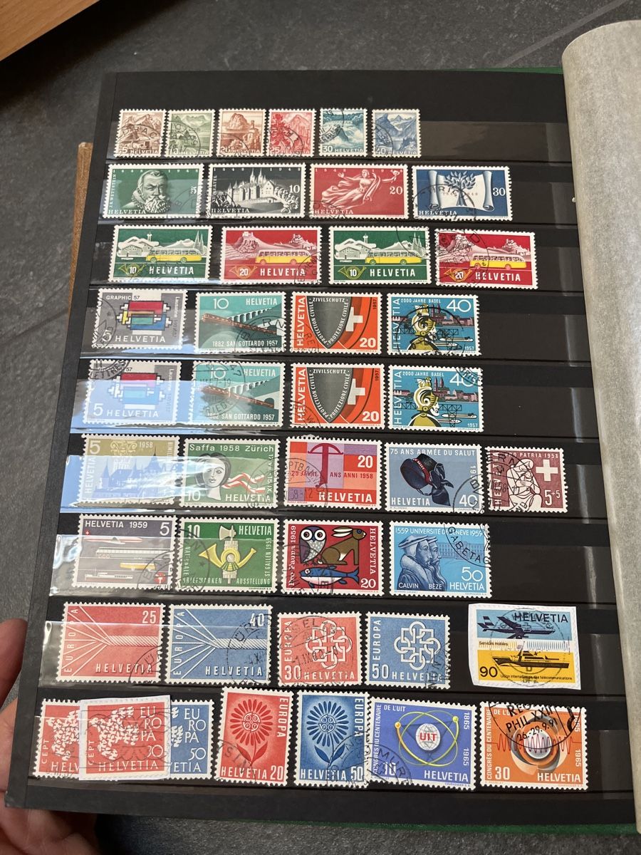 Tutti i francobolli: Briefmarkensammlung – Usato da Bern venduto da wisemagpie 7