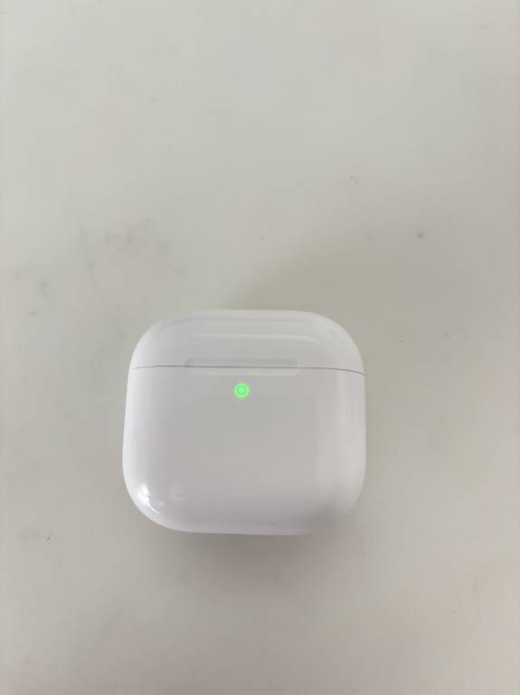 Cuffie: AirPods Gen. 4 – Usato da Oberkirch LU venduto da bru_ld7d 1