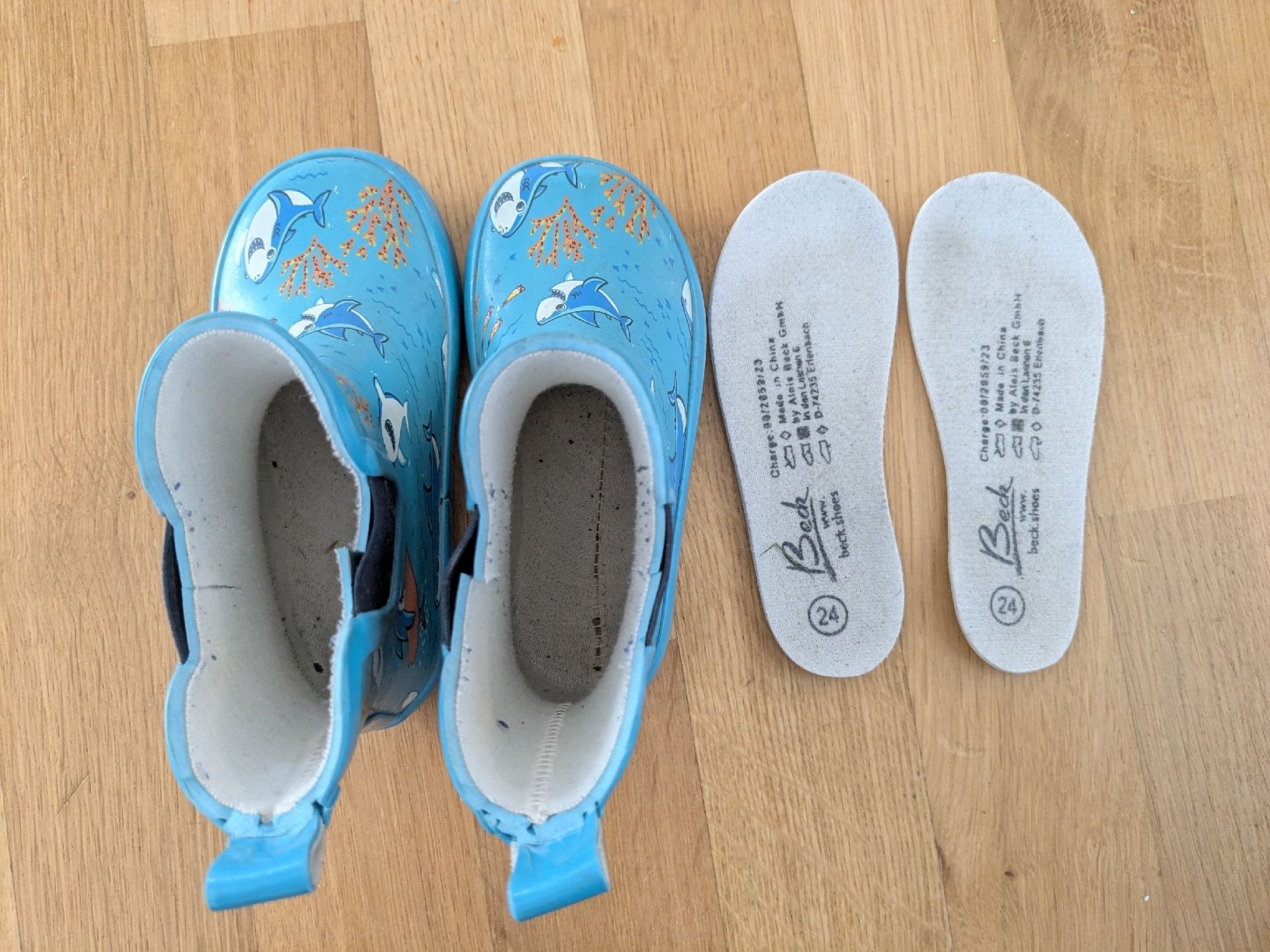 Scarpe per ragazzi: Bequeme Gummistiefel Gr24, Marke "Beck" – Usato da Wettingen venduto da wettingen23 3