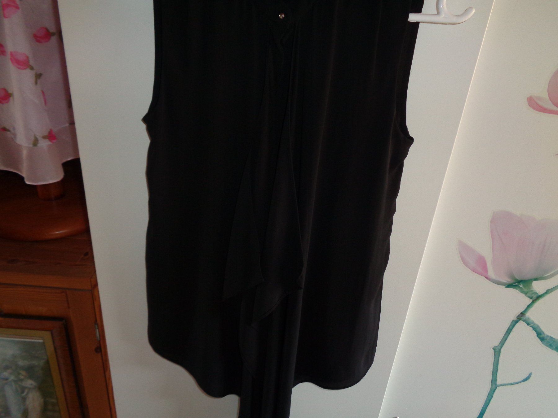 H&M Camicette: *** schwarze Bluse *** ohne Arm H&M ab 1.00 – Usato da Othmarsingen venduto da Leuchtturmlady 1
