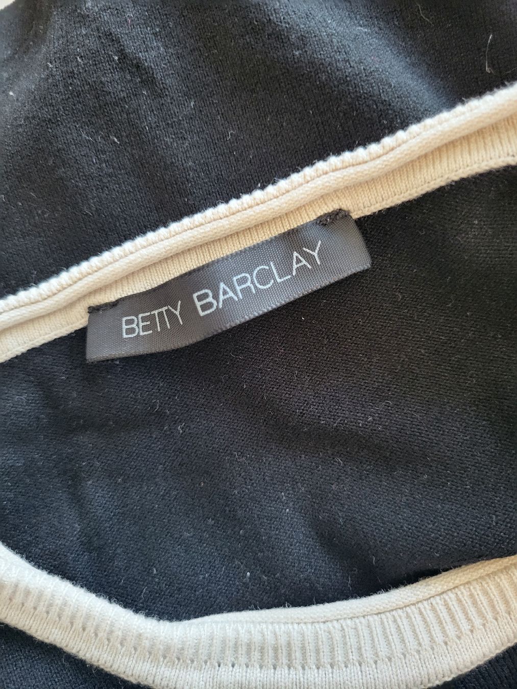 Betty Barclay Tops: Betty Barclay Viscose Strickpullover Gr. 48 – D'occasion à Binningen par Baseldani 1