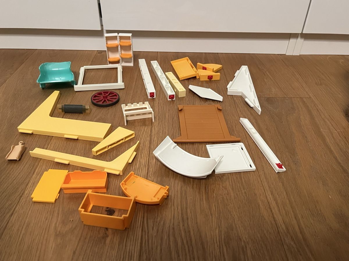 Playmobil Giocattoli: Lot playmobil – Usato da St. Prex venduto da Nikolletta 5