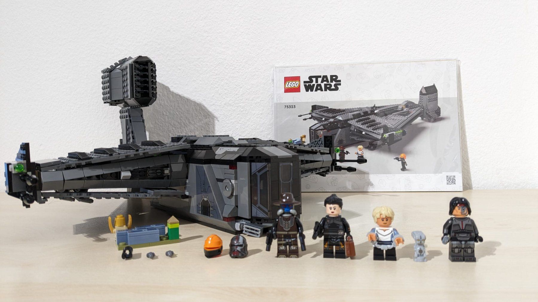 Lego Spielzeuge: Lego Star Wars 75323 Gebraucht – Gebraucht aus Hergiswil NW von ToysandMore