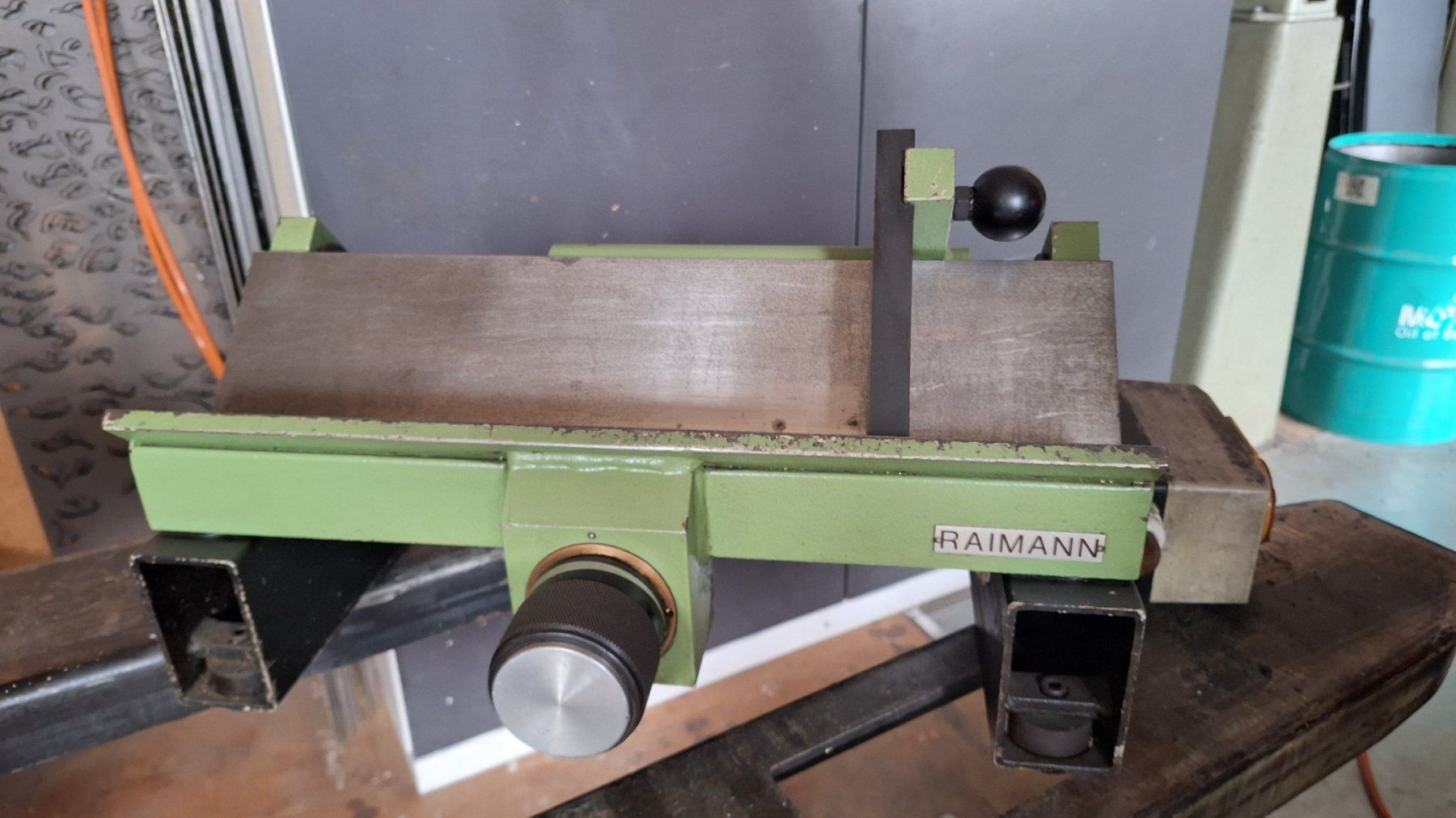 Tutte le macchine: Kantenfräsmaschine mit Wendeplatten – Usato da Langenthal venduto da Physycer0