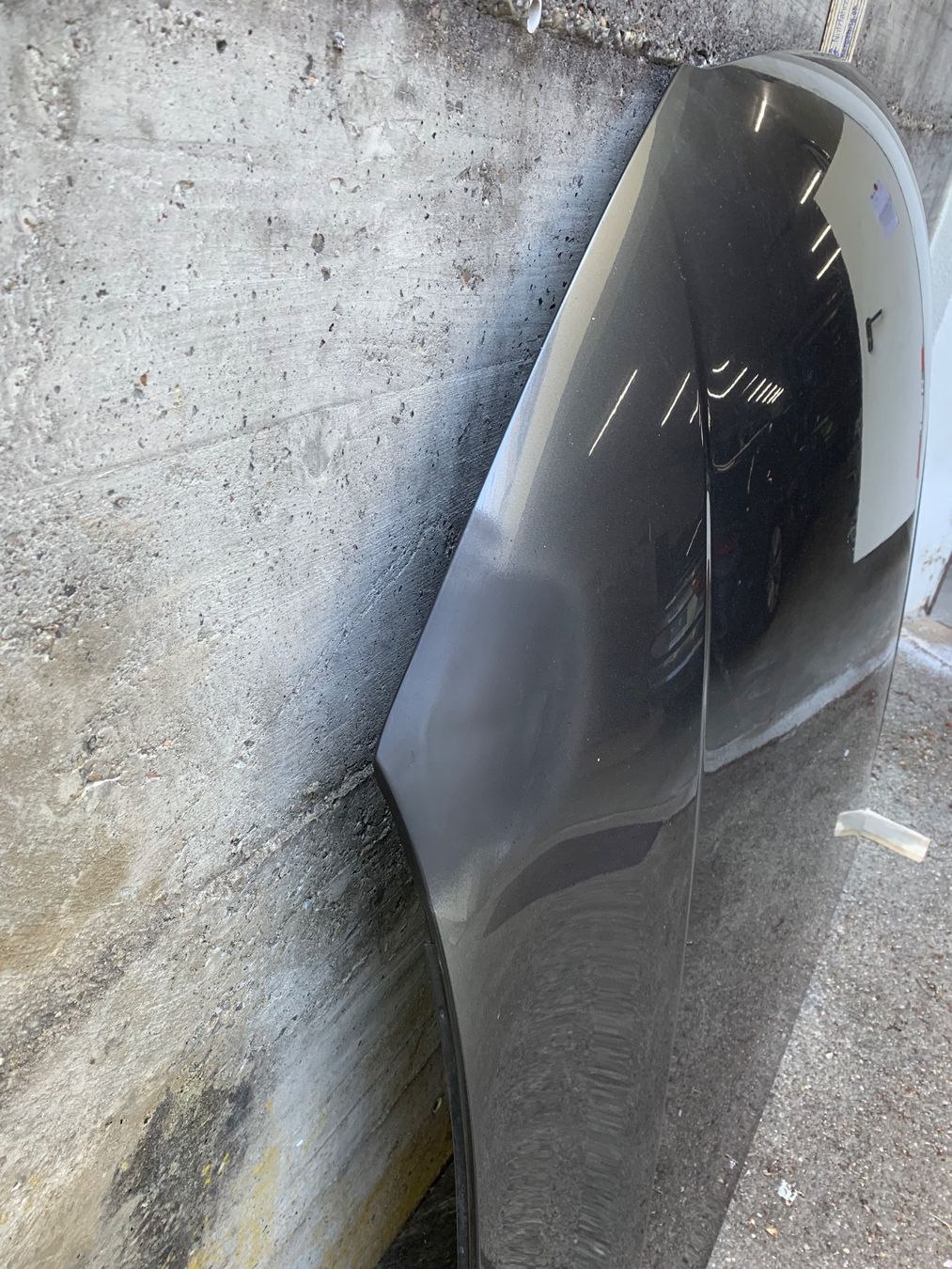 Audi Tutti pezzi di ricambio auto: Motorhaube Audi A7 S7 RS7 4G – Usato da Schaffhausen venduto da MesicMotors 2