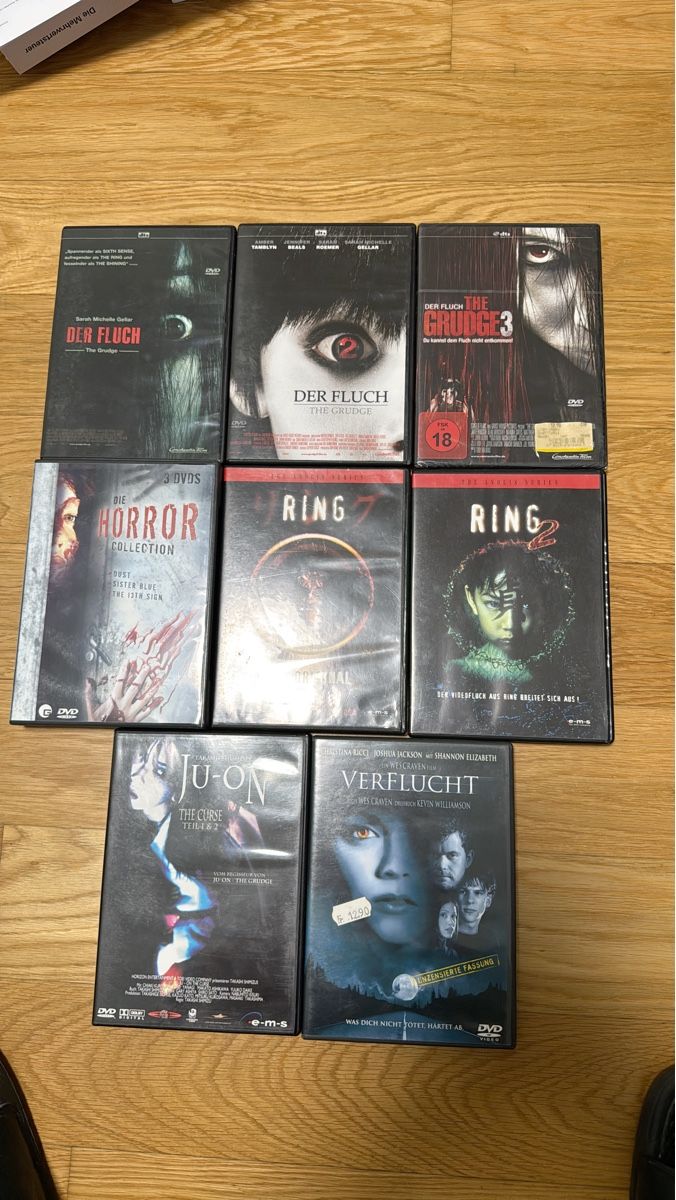 Tous les DVDs: Horror DVD Paket – D'occasion à Jona par neowolf