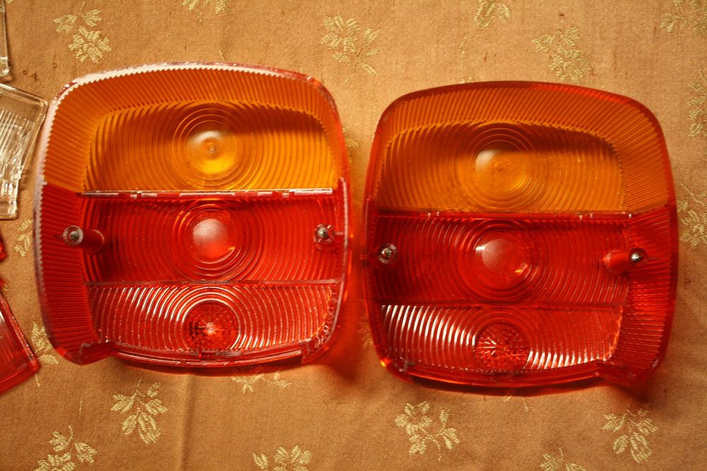 Paire De Feux Arrière Complets SEIMA 626D Et 626G Pour Citroën 2CV - Très Bon état, Pièces D'origine