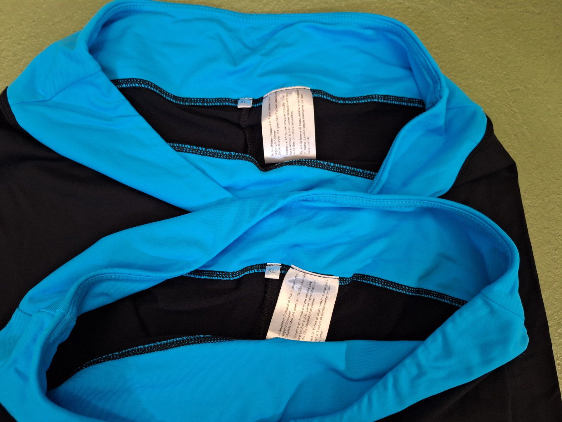 Leggings: 2 Sporthosen – Usato da Niederglatt ZH venduto da Bobsli 2