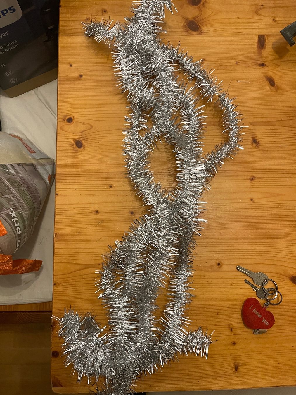 Alle Dekorationen: Weihnachtslametta 5m, silberfarbig – Neu und originalverpackt aus Weinfelden von ice_heart_xx