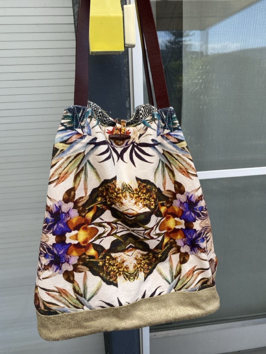 Borse da donna: Strandtasche ANOKHI mit Necessaire – Usato da Biel-Benken BL venduto da PANORMUS 9