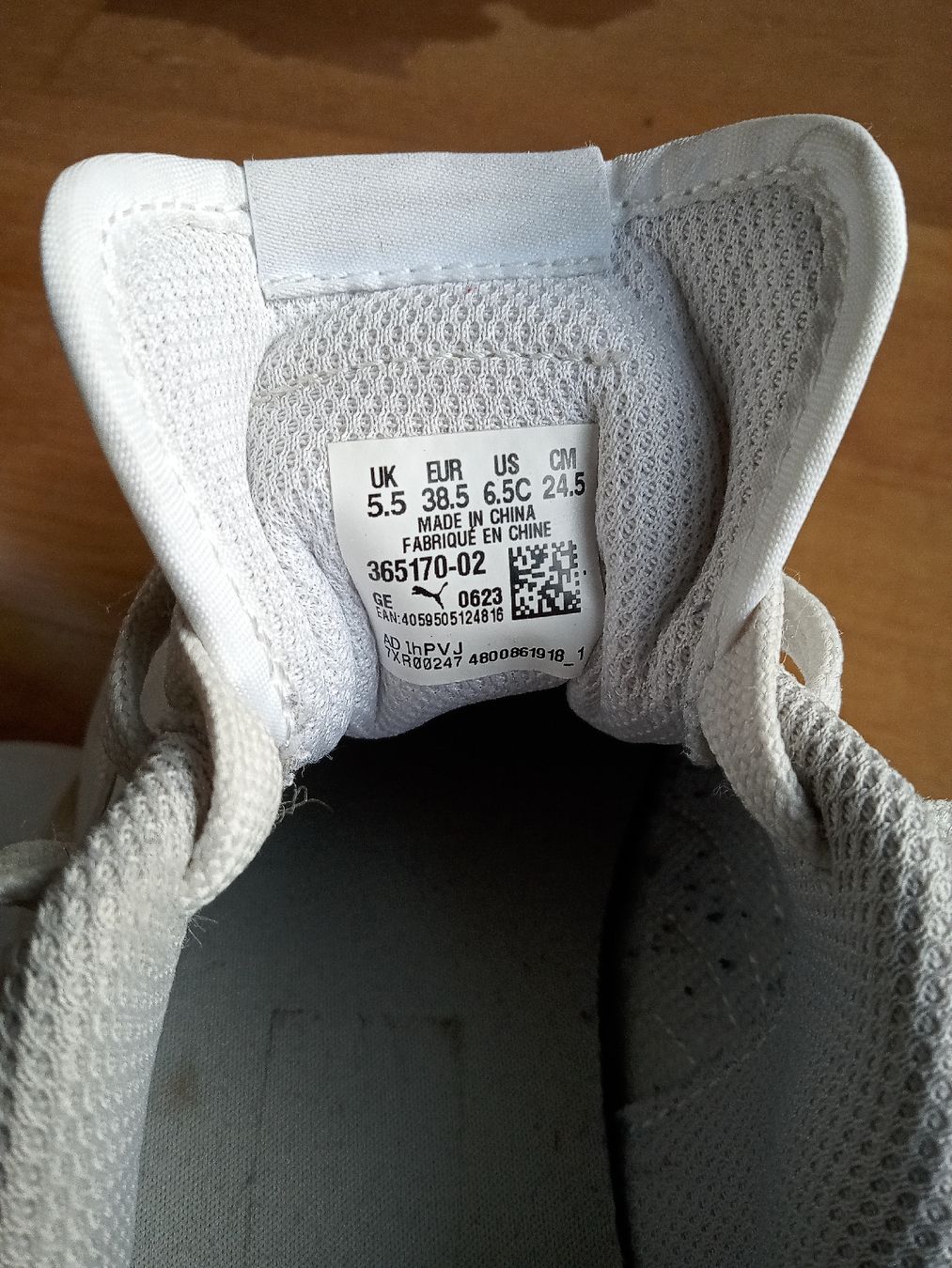 Puma Scarpe da donna: Puma Sneaker, Grösse 38.5 – Usato da Büren SO venduto da swelch 7