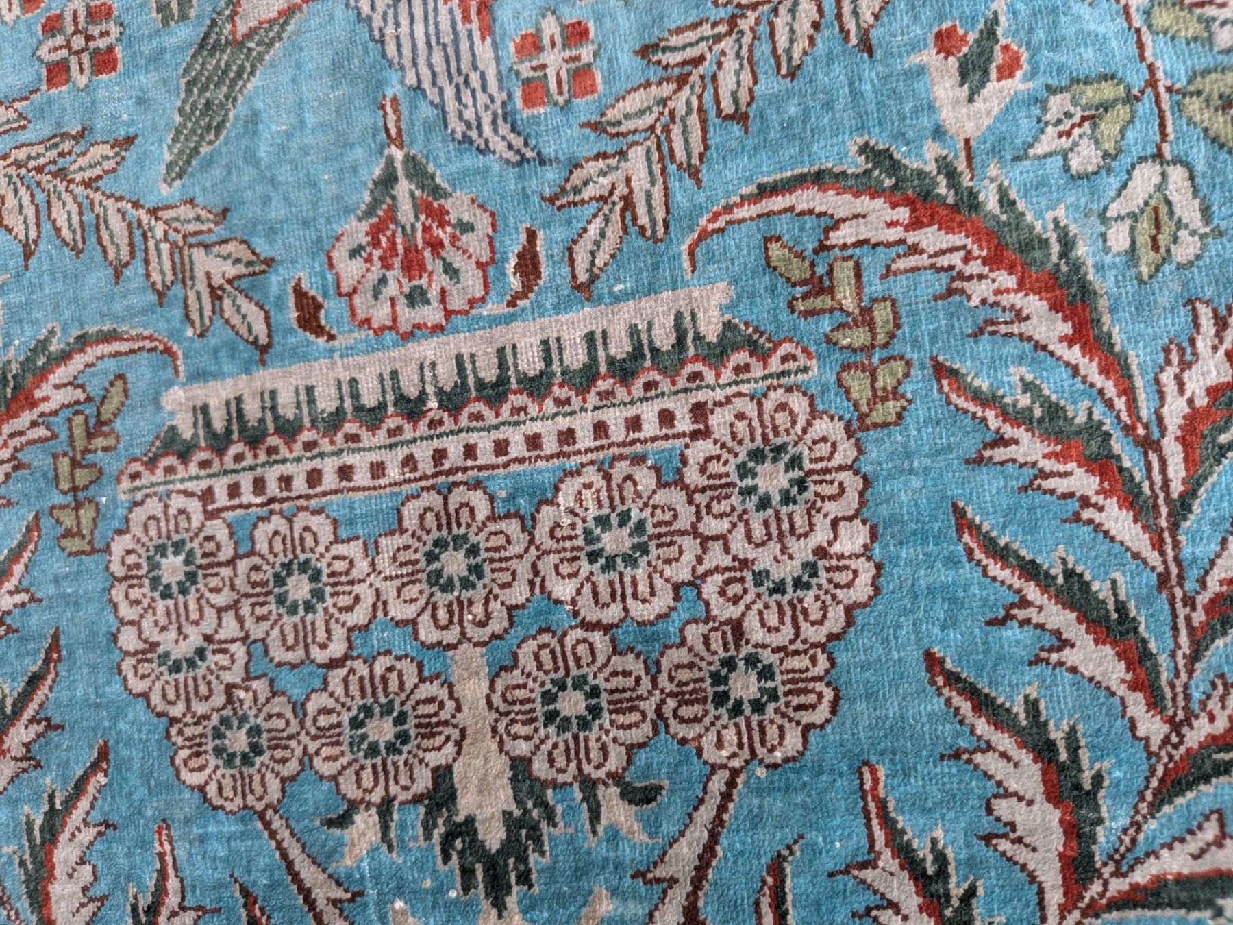 Tappeti: Orientteppich, Seidenteppich vermutlich Hereke – Usato da Emmen venduto da magelan 3